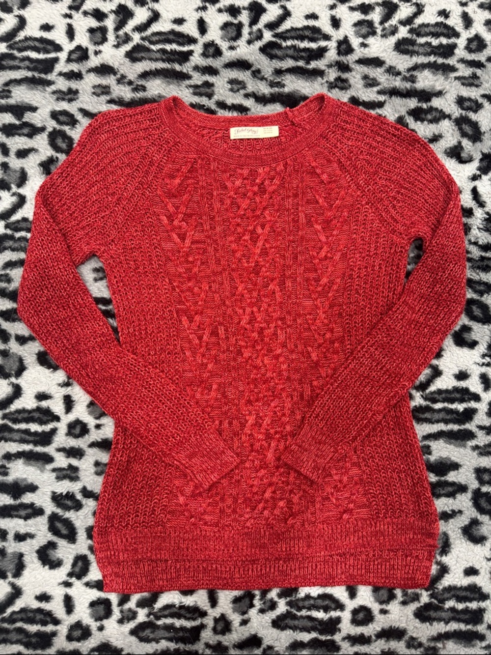 Faded Glory Vermilion Cable Knit Crewneck Sweater